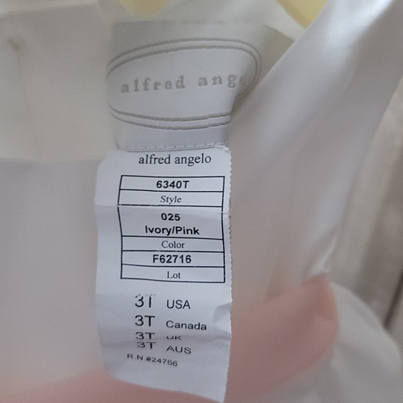 Flower girl/ first communion dress 3t ivory and pink, toddler dress - Picture 3 of 3